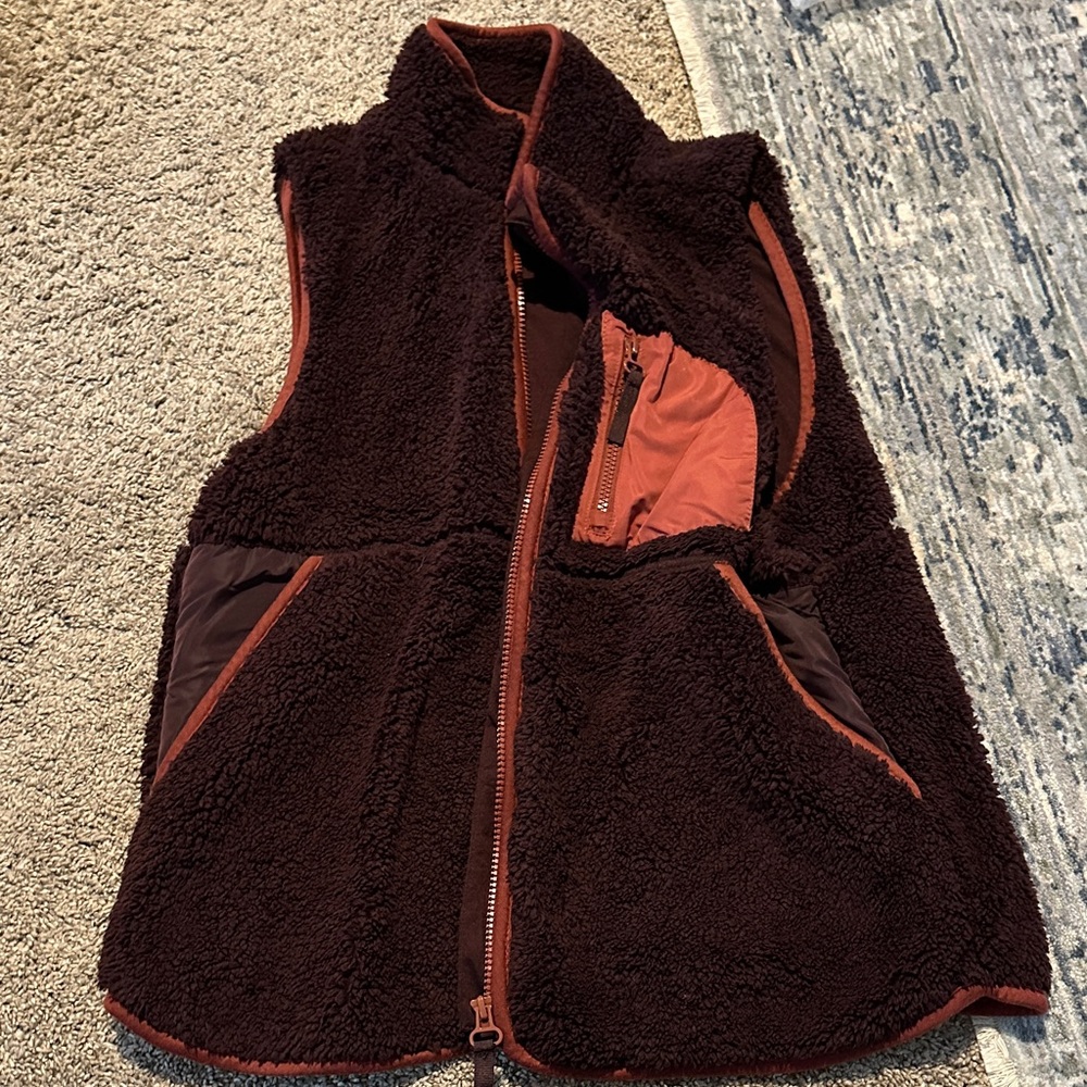 Maurices Brown and Red Sherpa Vest